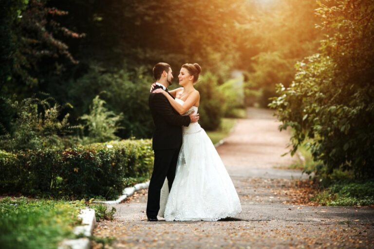 How Do You Opt For The Perfect Wedding Photographer in Abu Dhabi?